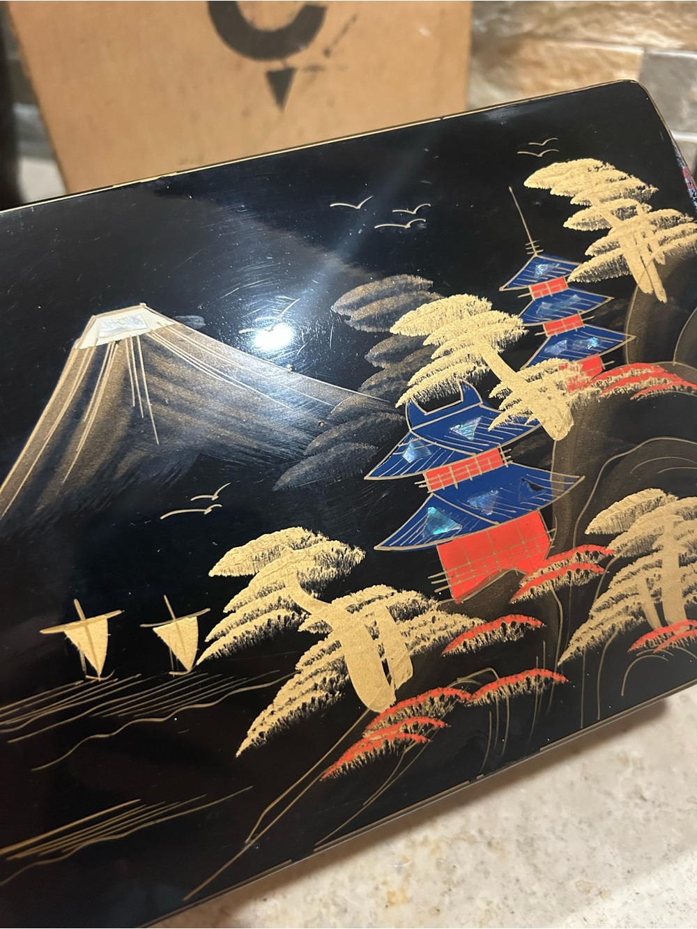 Vintage Black Lacquered Asian Musical Jewelry Box - Picture 8 of 16